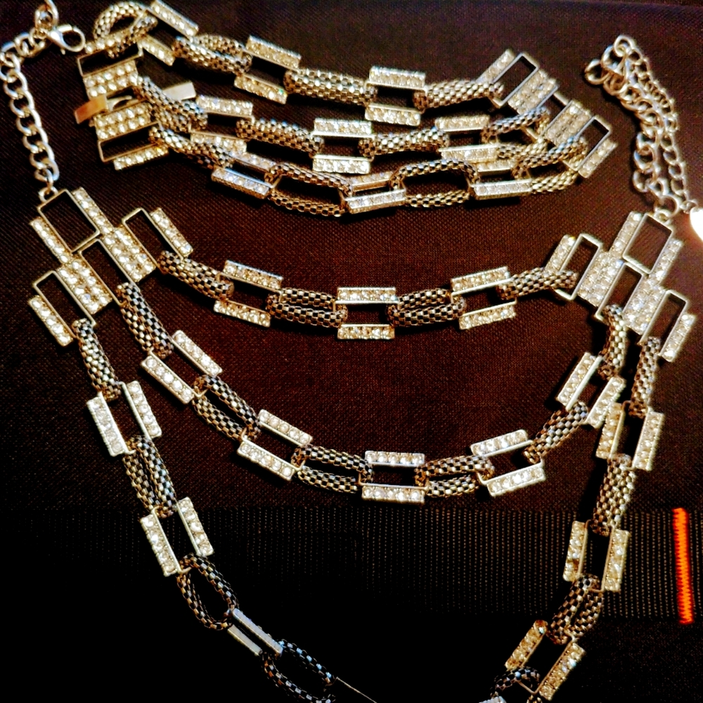 Jewelry set necklace & bracelet